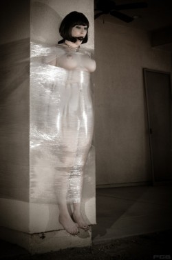 tasksforsubsandslaves:  Fun with Cling film For best results add a vibrator of some sort. 