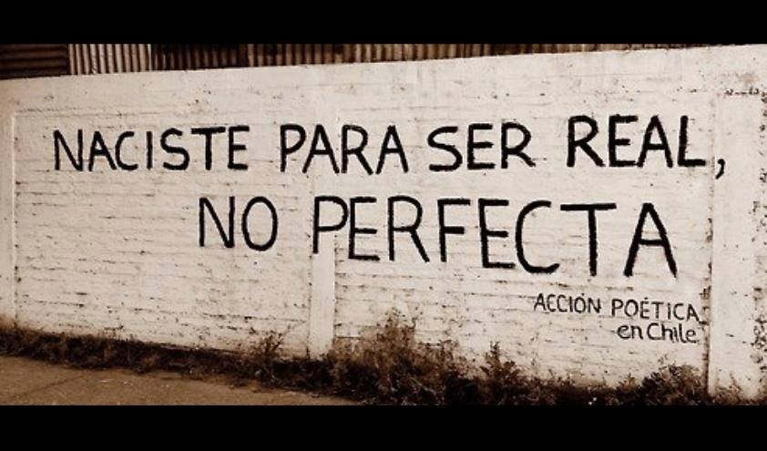 nancyeratroppobluespersid:  Sei nata per essere reale, non perfetta.