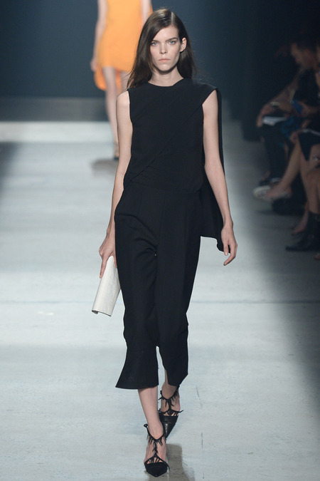 Label:  Narciso Rodriguez  Fashion Show:  Spring/Summer 2014 in New York  Models:  Caroline Brasch N