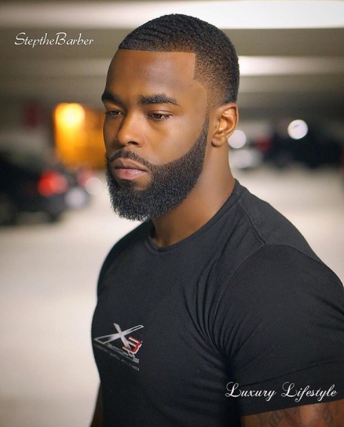 casual-crybaby:  black-exchange:  Step The Barber  www.styleseat.com/stepthebarber // IG: stepthebarber  Atlanta, GA  CLICK HERE for more black-owned businesses!  I wanna cut my hair low again