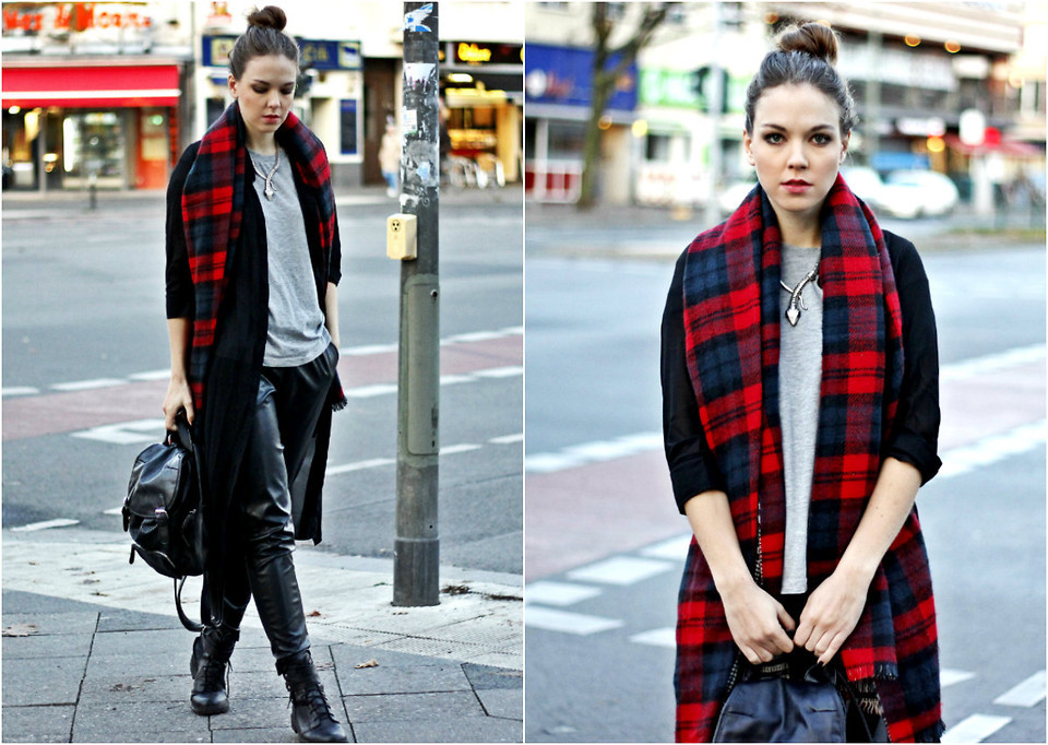 lookbookdotnu:  Wild tartan (by Dominique B.) 