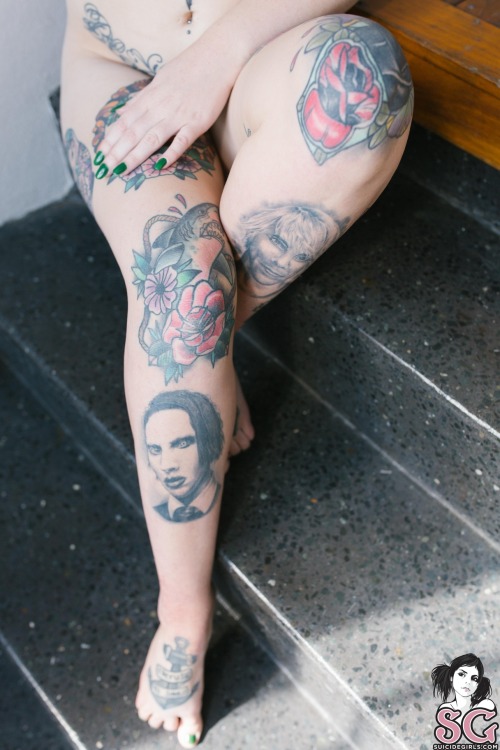 suicidegirlslover:  Stardusst Suicide