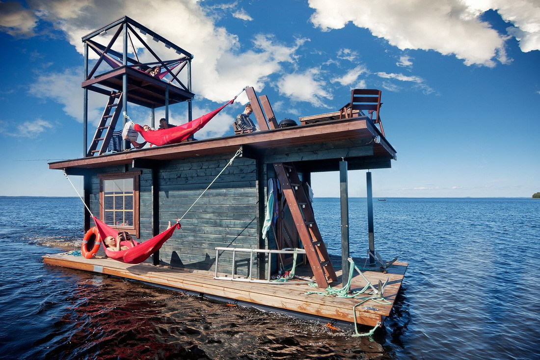 yearzerosurvival:  Isolated bug-out island or just a vacation house boat 
