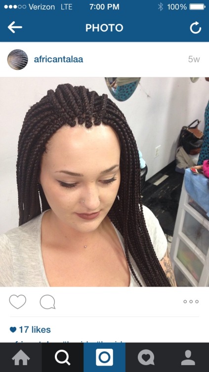 vagabond-named-veli:  badgyal-k:  hayilmorgan:  queenevea:  war-and-peace21:  freakhoemp3:  creamofmango:  this doesn’t even look right like  no edges at all  ^^^  Not an EDGE  But some of their hair is too soft and thin and the braid hair is heavy.