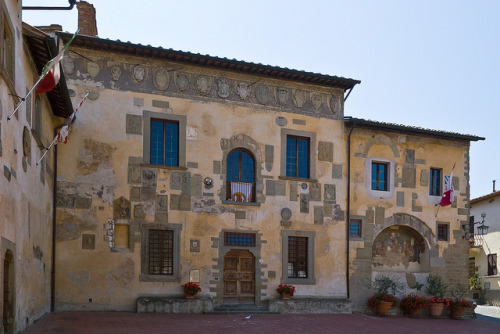 Anghiari: Palazzo Pretorio by netNicholls on Flickr.