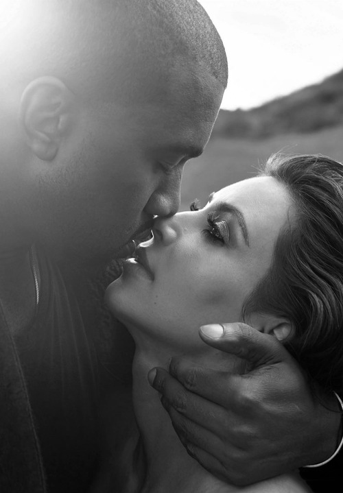Porn senyahearts:  Kanye West & Kim Kardashian photos