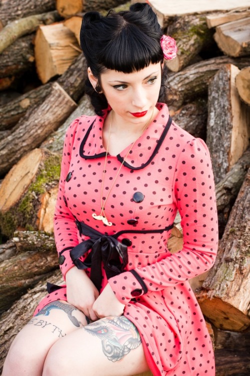 Alternative Pinups