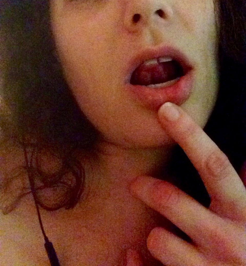 jellybeanphalange:  So. Fucking. Horny.