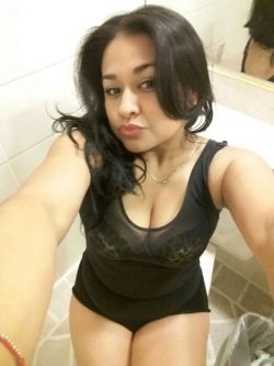 latinashunter:   Thick Busty Phat Booty