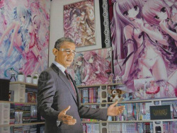 zacharyatberklee:  So Obama likes anime,