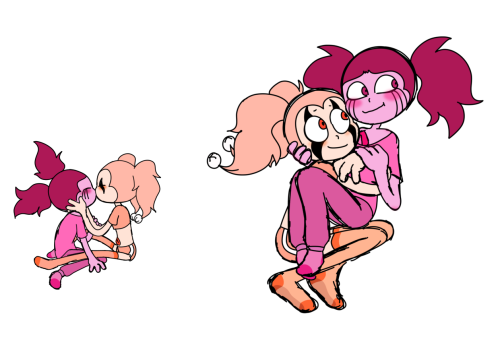 just some Spinel and Peach doodles in celebration of my spinel plushie finally being shipped lol