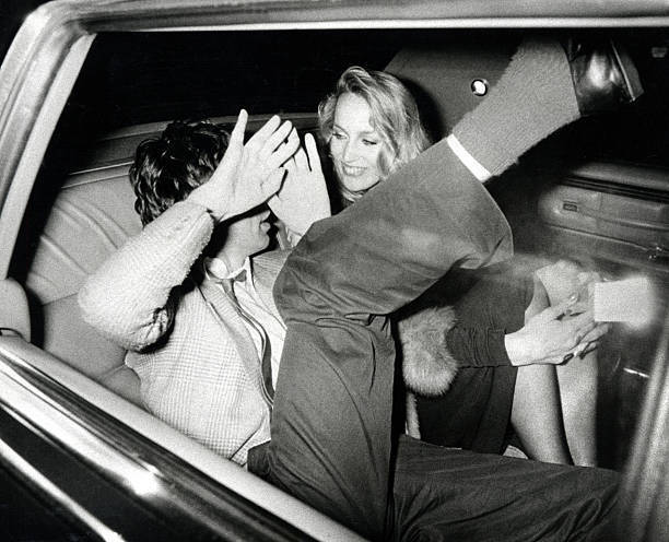 weirdpicturesoftherollingstones:  when you really don’t want anybody to take a