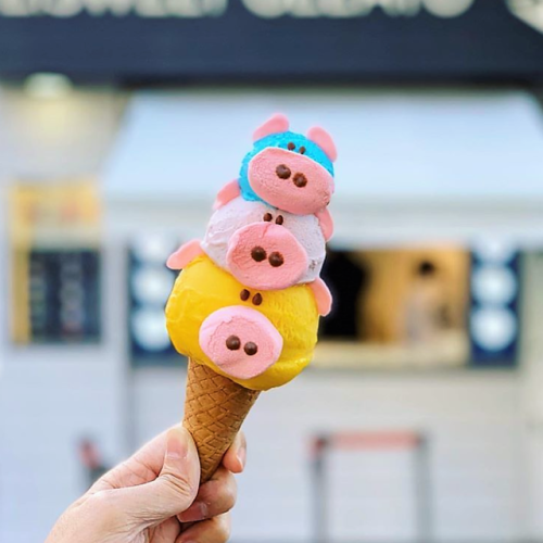  ✨ Happy Lunar New Year! ✨ Celebrate the Year of the Boar with the ice cream in heart of the Tokyo! 