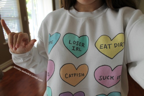 praisefood: This shirt describes me especially the loser irl
