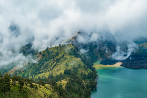 june 2016 || rinjani by Daniil Chizhov