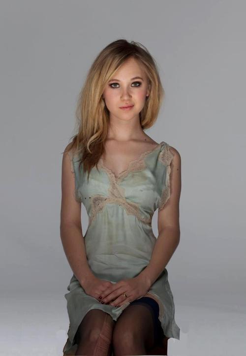 anuika:  Juno Temple :)