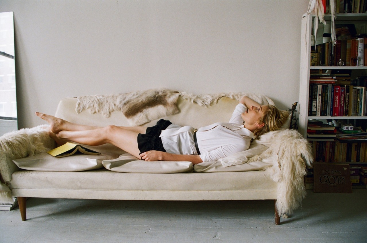 edenliaothewomb: Greta Gerwig, photographed by Marlene Marino for Dazed &amp;