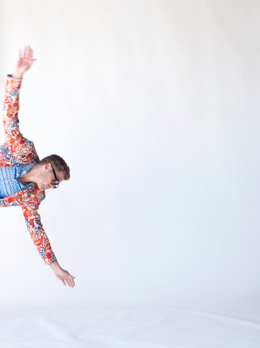 mrturk:  Mr Turk’s “Cartwheel of Color” with Philippe LeBond. 