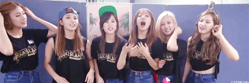 yoenbomi:  the totally in-sync team 
