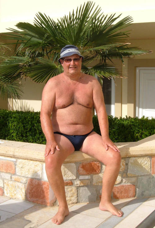 Mature speedo men
