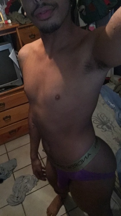 betosbackalley:  Thanks Cristian for the hot photos!  Hit him up at:  Instagram: cristianjusticeSnapchat: cristianjusticeTwitter: @_cristianjmTumblr: www.trapsenpai.tumblr.com  Please send pics to:Por favor manda tus fotos a:betomartinez2008@gmail.com