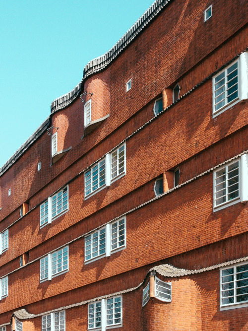 antiwhat: Het Schip Amsterdam (1920) by Michel de Klerk Ralf Streithorst Photography