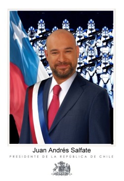 jaidefinichon:  El único candidato que no será controlado por los poderes fácticos :)Saludos a la hermosa chica de los cabellos de fuego :D