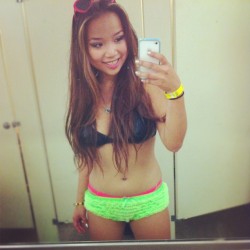 asianchicksforblackdicks:  From last night… Didn’t really know what to put on hahah. #identity #rave #california #summer #norcal by joycenewyen http://instagr.am/p/OejQXChjED/