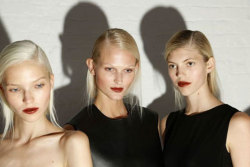 fraile:  loved the hair and makeup at helmut