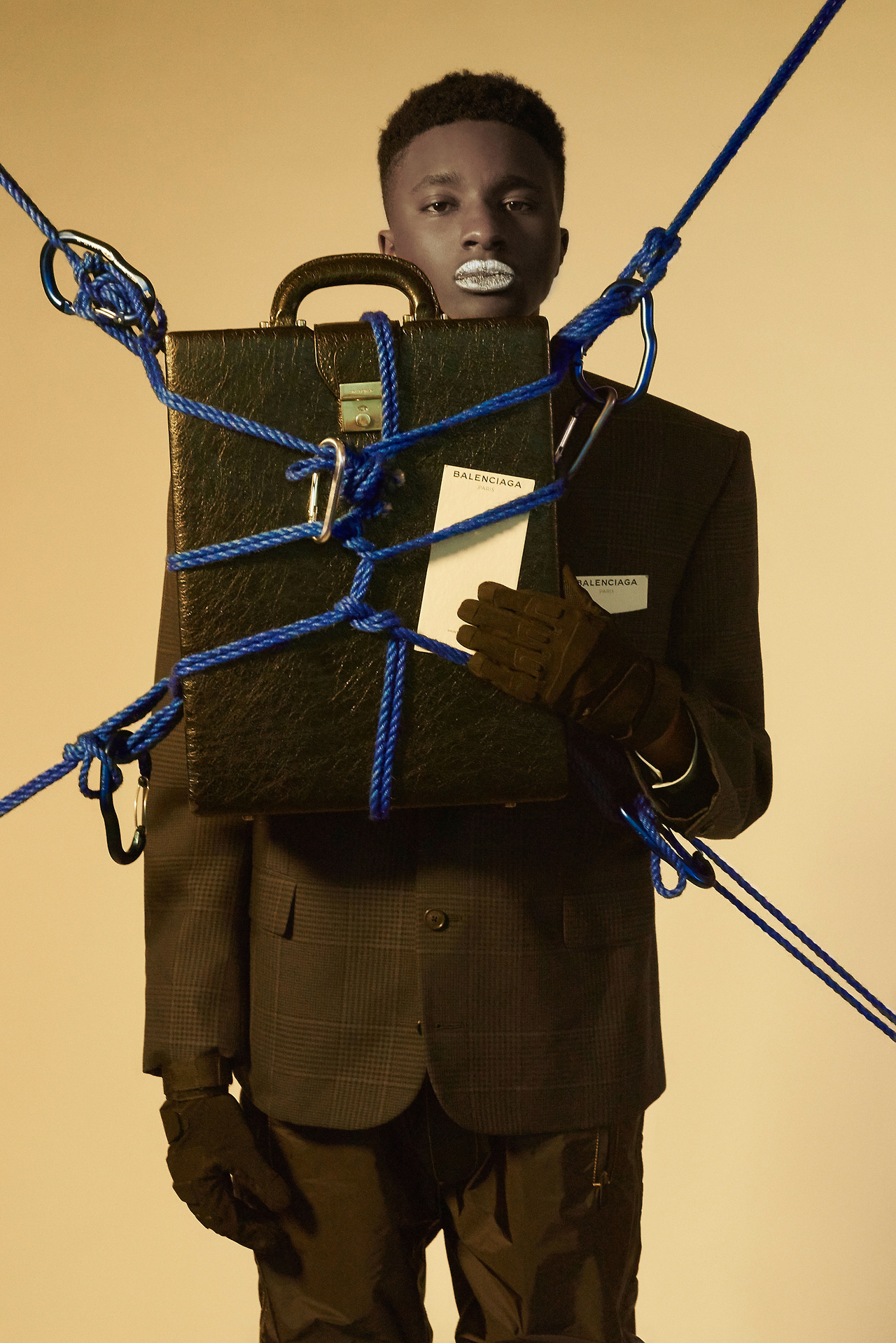 ohthentic:  sickymag:  MO for sickymag.com Photography LeungmoFashion InggradshekModel MoHair