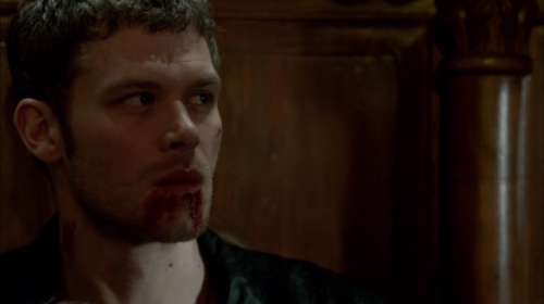 RC (re)watches The Originals: From A Cradle To A Grave(1x22)You’ve been bitten.