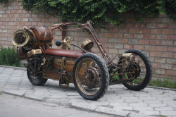 steampunktendencies:  Steampunk Trike by