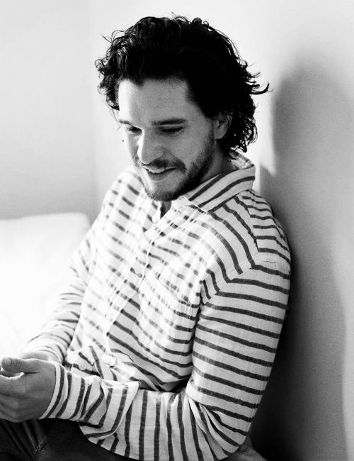nymheria:     favourite celebrity meme » favourite photoshoots [4/5]     ↳ Mr Porter (2015) 