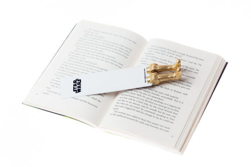 culturenlifestyle:  Adorable and Quirky Bookmarks That Make Tiny Legs Stick Out by Olena Mysnyk Kiev-based designer Olena Mysnyk designs cute and unusual bookmarks on her Etsy shop, MyBOOKmark, which are imaginative and humorous.  With the addition of