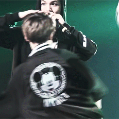 100710-tt:  Ljoe you know that you're shorty, right?