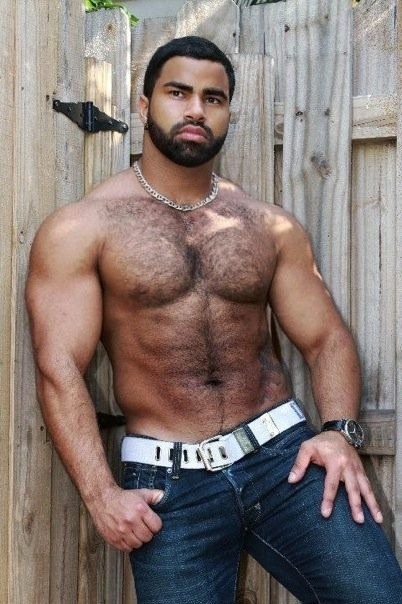 gimmedatdic:  Hairy Black Men  Beautiful