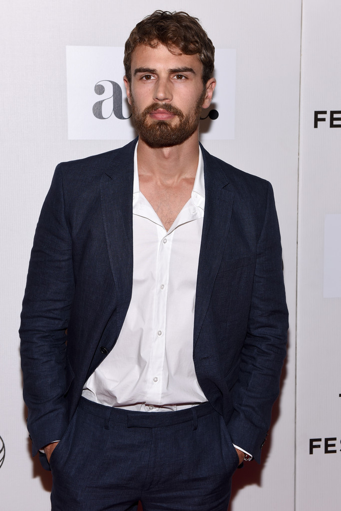 giveme-givenchy:   Theo James attends the premiere of “Franny” during the 2015