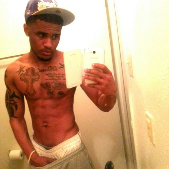 jasehouston:  A brother will make him cum without jacking