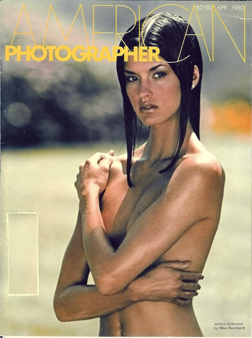 onthecoverofamagazine:Janice Dickinson | American Photographer abril 1980Foto: Mike Reinhardt