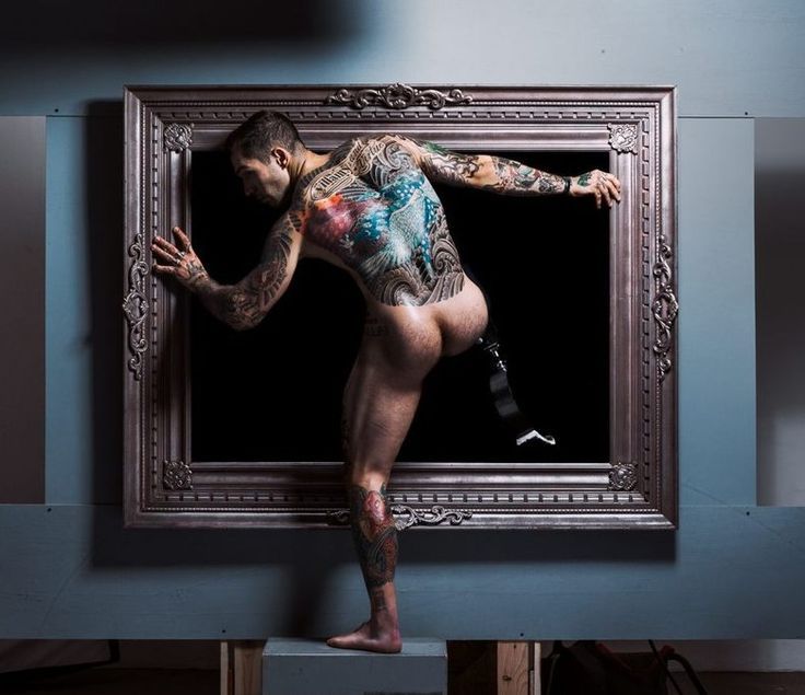 hotfacedescort:  So I decided to honor Alex Minsky’s ASS since the dude is clearly