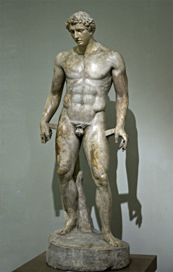 hadrian6:  The Gladiator Farnese.  The