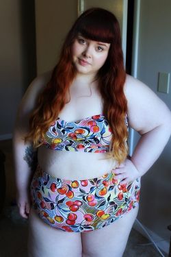 afatfox:  so I placed an order on Swimsuitsforall when their site was allowing you to stack an abundance of coupons..and this is what I got!  Both tops are in a size 20, bottoms are a 24 (I’m usually a 26 on bottom for reference).  I also got the