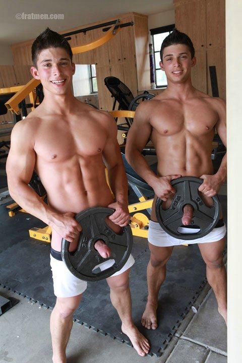 imsteve261:   augustdogust:  Micky&Ajay  I wanna suck twin dicks   Them pretty boys ;))