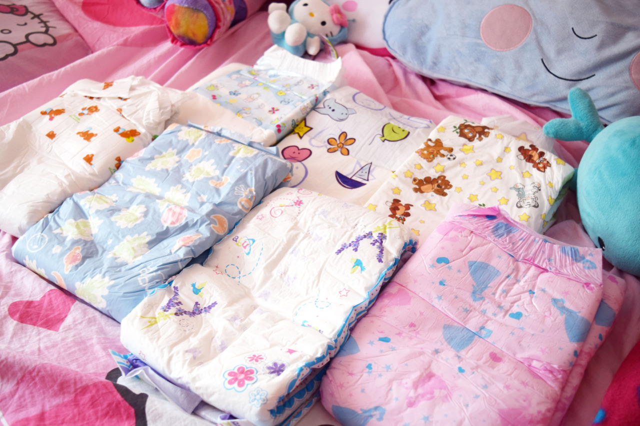 girl&ndash;cat:  My dipdips for the next week 🙊💕     