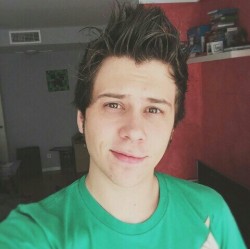 i-love-elrubiusomg-ust:  Porque tenes que