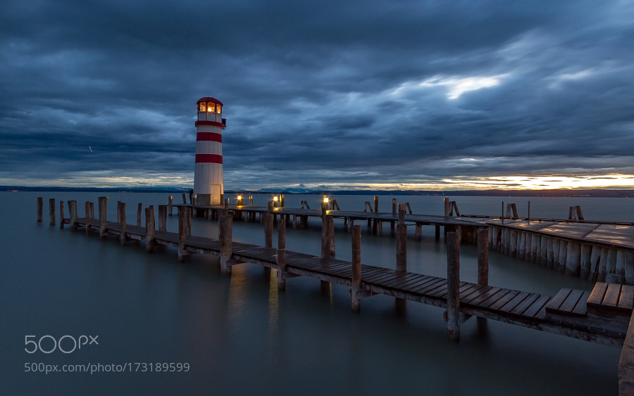 Leuchtturm Podersdorf by MarkusStermeczki
found at 500px