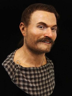 tinyhistory2:Reconstructions made from the ancient skeletons found at archeological