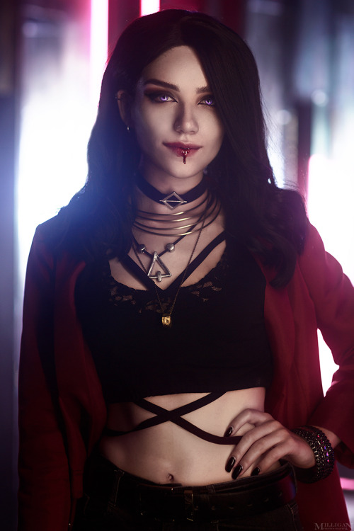   Vampire the Masquerade Bloodlines 2  mishkesha as Elif    julie.murrr as the victim  photo by mehttps://www.instagram.com/milliganvick/