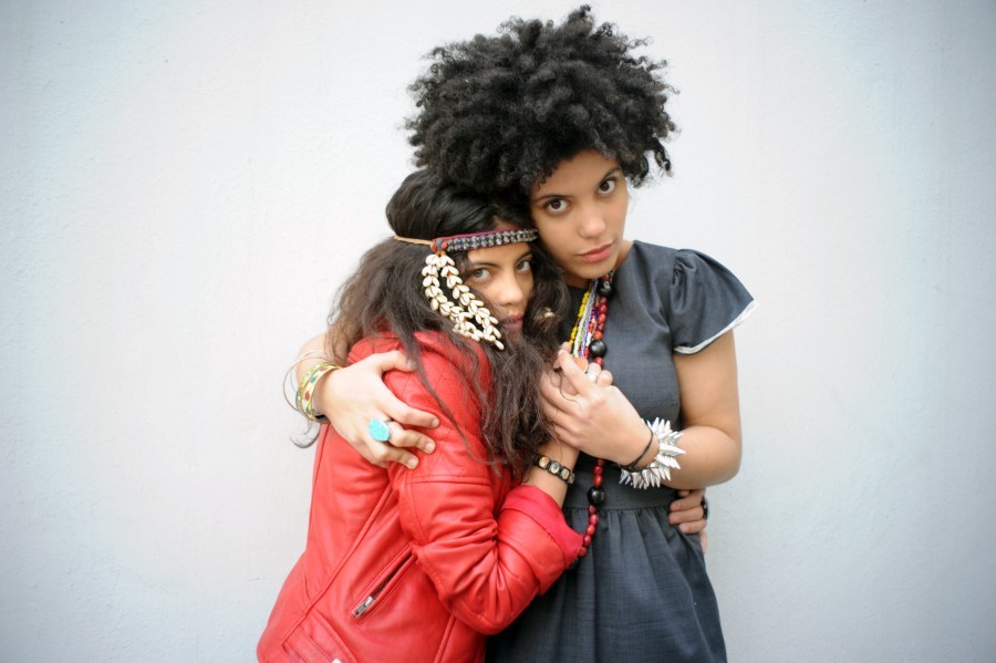 thespiritualboho:  Cuban-French twin sisters Lisa-Kaïndé and Naomi Diaz. Makers