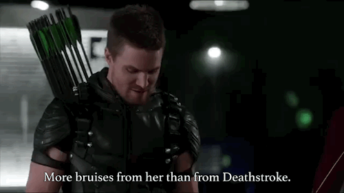 yet-i-remain-quiet: Felicity + hitting Oliver4x08/4x11